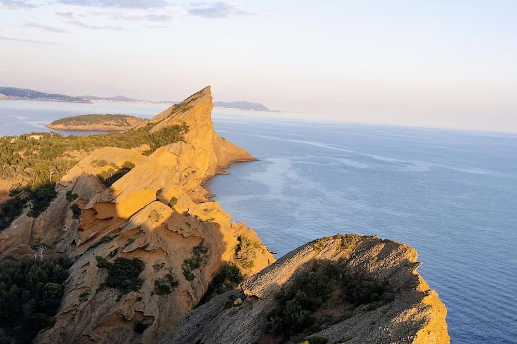 Studio 28M2 Climatise,Wifi, Proche Des Calanques,Plages La Ciotat Zewnętrze zdjęcie